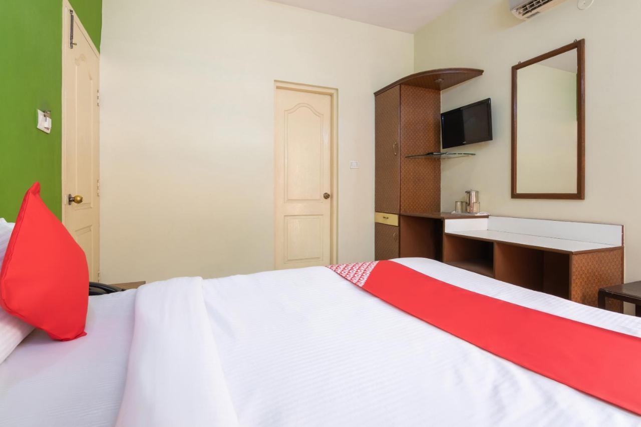 Oyo 10478 Raj Residency Hotel Bangalore Exterior photo