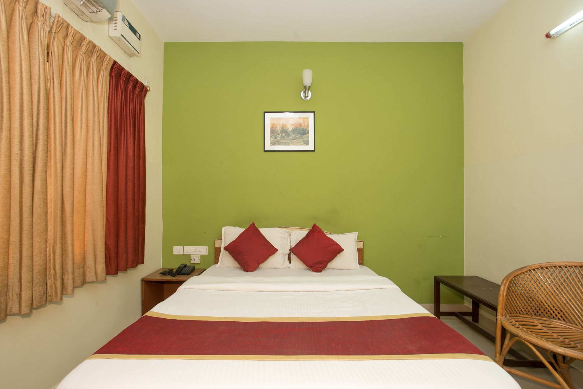 Oyo 10478 Raj Residency Hotel Bangalore Exterior photo