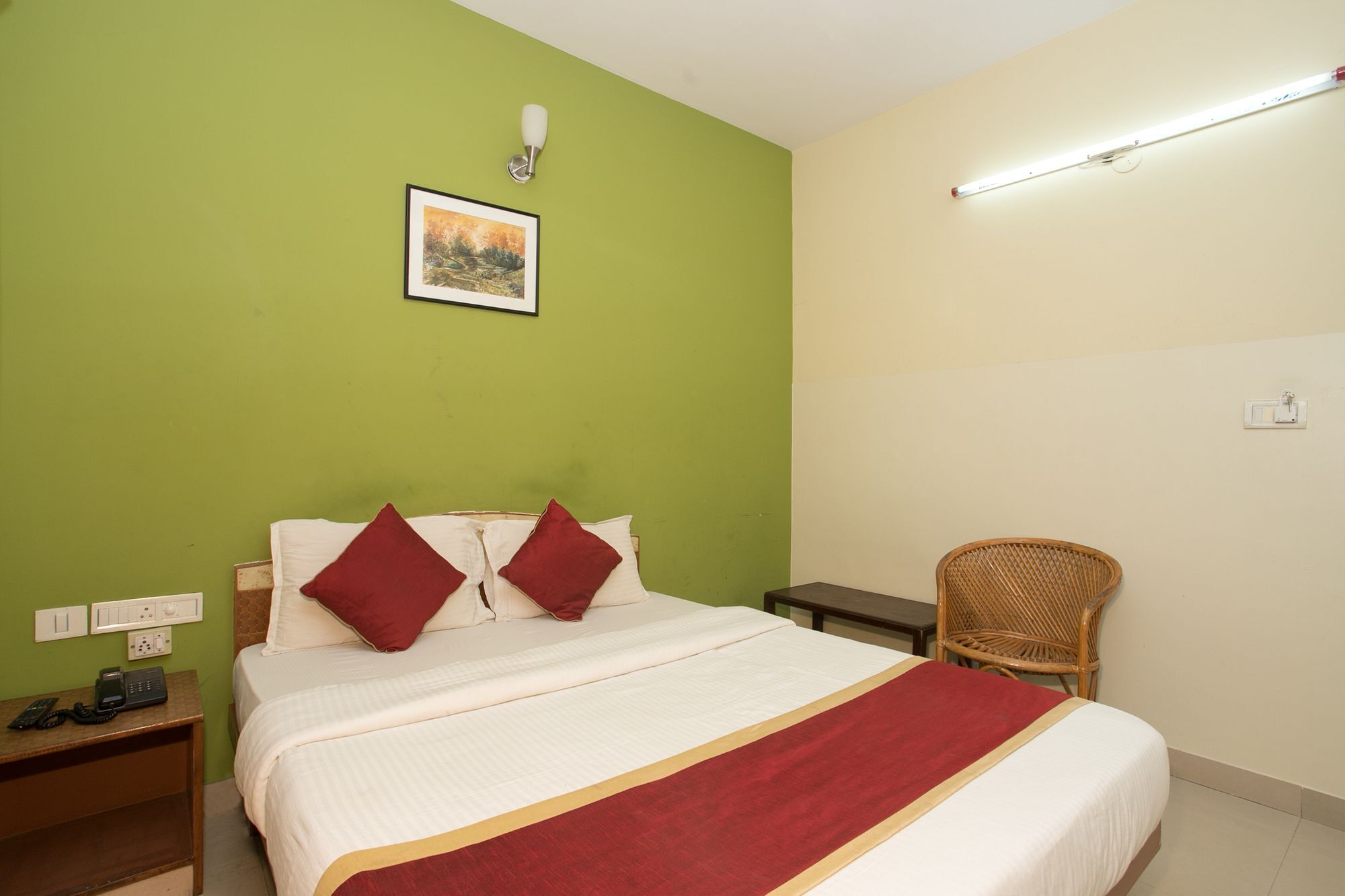 Oyo 10478 Raj Residency Hotel Bangalore Exterior photo