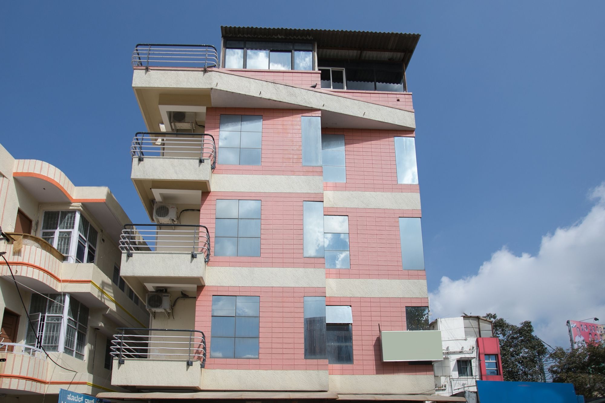 Oyo 10478 Raj Residency Hotel Bangalore Exterior photo